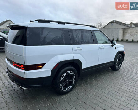 Белый Хендай Санта Фе, объемом двигателя 2.5 л и пробегом 4 тыс. км за 27900 $, фото 6 на Automoto.ua