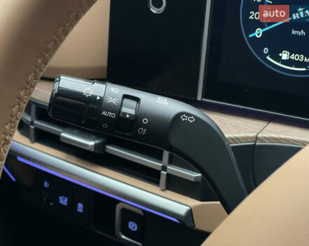 Белый Хендай Санта Фе, объемом двигателя 2.5 л и пробегом 29 тыс. км за 50000 $, фото 61 на Automoto.ua