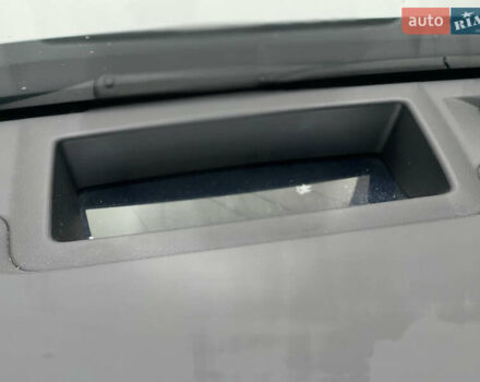 Белый Хендай Санта Фе, объемом двигателя 2.5 л и пробегом 29 тыс. км за 50000 $, фото 71 на Automoto.ua