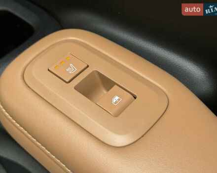 Белый Хендай Санта Фе, объемом двигателя 1.6 л и пробегом 18 тыс. км за 52222 $, фото 32 на Automoto.ua