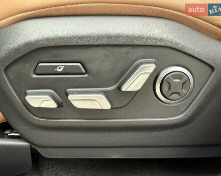 Белый Хендай Санта Фе, объемом двигателя 1.6 л и пробегом 18 тыс. км за 52222 $, фото 79 на Automoto.ua