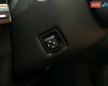 Белый Хендай Санта Фе, объемом двигателя 2.5 л и пробегом 29 тыс. км за 50000 $, фото 26 на Automoto.ua