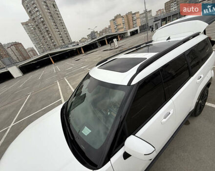 Белый Хендай Санта Фе, объемом двигателя 1.6 л и пробегом 18 тыс. км за 52222 $, фото 84 на Automoto.ua