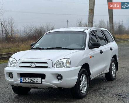 Білий Хендай Санта Фе, об'ємом двигуна 1.99 л та пробігом 280 тис. км за 5700 $, фото 1 на Automoto.ua