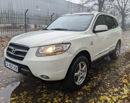 Белый Хендай Санта Фе, объемом двигателя 2.2 л и пробегом 265 тыс. км за 5200 $, фото 1 на Automoto.ua