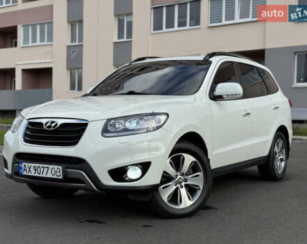 Хендай Санта Фе 2011 у Харкові на Automoto.ua Білий Хендай Санта Фе, об'ємом двигуна 2.2 л та пробігом 223 тис. км за 13300 $, фото 1 на Automoto.ua