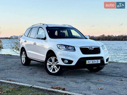 Хендай Санта Фе 2011 у Дніпро (Дніпропетровську) на Automoto.ua Білий Хендай Санта Фе, об'ємом двигуна 2.2 л та пробігом 67 тис. км за 14999 $, фото 1 на Automoto.ua