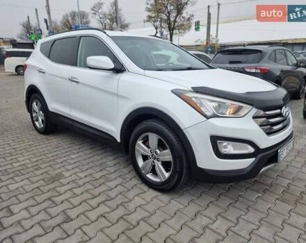 Белый Хендай Санта Фе, объемом двигателя 2.36 л и пробегом 229 тыс. км за 11999 $, фото 1 на Automoto.ua