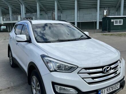 Хендай Санта Фе 2013 в Полтаве на Automoto.ua Белый Хендай Санта Фе, объемом двигателя 2.2 л и пробегом 165 тыс. км за 17499 $, фото 1 на Automoto.ua