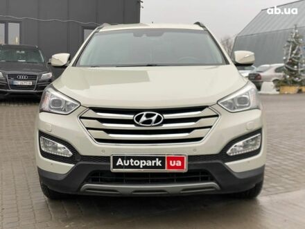 Белый Хендай Санта Фе, объемом двигателя 2.2 л и пробегом 224 тыс. км за 17940 $, фото 1 на Automoto.ua