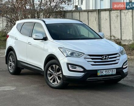 Белый Хендай Санта Фе, объемом двигателя 2.2 л и пробегом 123 тыс. км за 17300 $, фото 1 на Automoto.ua
