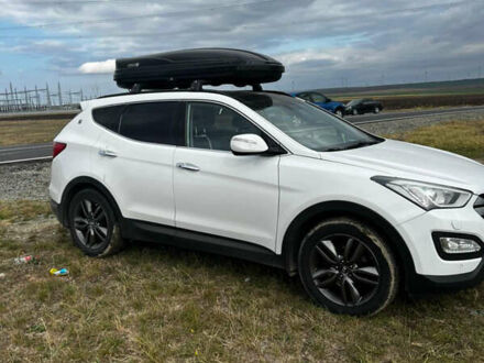 Белый Хендай Санта Фе, объемом двигателя 2.2 л и пробегом 206 тыс. км за 16000 $, фото 1 на Automoto.ua