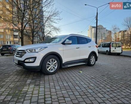 Белый Хендай Санта Фе, объемом двигателя 2.2 л и пробегом 250 тыс. км за 14150 $, фото 1 на Automoto.ua