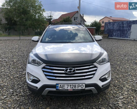 Белый Хендай Санта Фе, объемом двигателя 2.2 л и пробегом 209 тыс. км за 18500 $, фото 1 на Automoto.ua