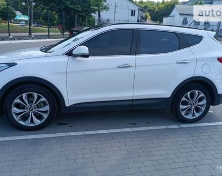 Белый Хендай Санта Фе, объемом двигателя 2 л и пробегом 290 тыс. км за 17000 $, фото 1 на Automoto.ua