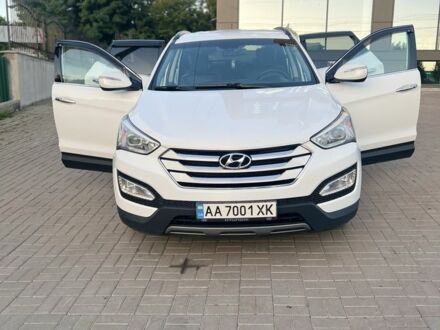 Хендай Санта Фе 2014 в Софіївська Борщагівка на Automoto.ua Белый Хендай Санта Фе, объемом двигателя 2.4 л и пробегом 141 тыс. км за 14400 $, фото 1 на Automoto.ua