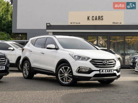 Белый Хендай Санта Фе, объемом двигателя 2 л и пробегом 173 тыс. км за 18950 $, фото 1 на Automoto.ua
