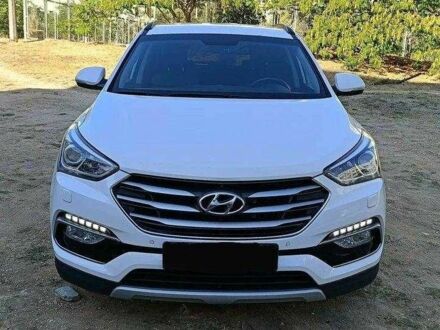 Хендай Санта Фе 2015 у Києві на Automoto.ua Білий Хендай Санта Фе, об'ємом двигуна 2.2 л та пробігом 92 тис. км за 7600 $, фото 1 на Automoto.ua