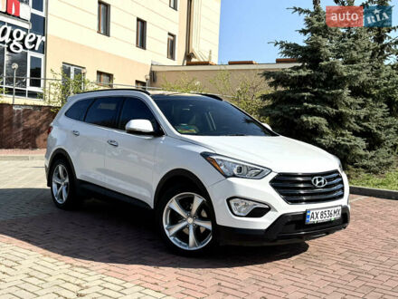 Хендай Санта Фе 2015 в Харькове на Automoto.ua Белый Хендай Санта Фе, объемом двигателя 3.34 л и пробегом 77 тыс. км за 15500 $, фото 1 на Automoto.ua