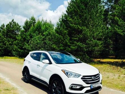 Хендай Санта Фе 2016 в Киеве на Automoto.ua Белый Хендай Санта Фе, объемом двигателя 2 л и пробегом 165 тыс. км за 20000 $, фото 1 на Automoto.ua