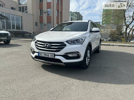 Белый Хендай Санта Фе, объемом двигателя 2 л и пробегом 170 тыс. км за 19000 $, фото 1 на Automoto.ua