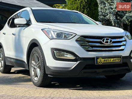 Белый Хендай Санта Фе, объемом двигателя 2.4 л и пробегом 88 тыс. км за 17500 $, фото 1 на Automoto.ua