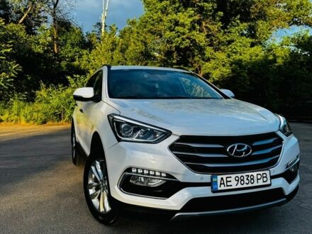 Білий Хендай Санта Фе, об'ємом двигуна 2 л та пробігом 194 тис. км за 18000 $, фото 1 на Automoto.ua