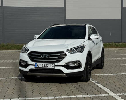 Белый Хендай Санта Фе, объемом двигателя 2.36 л и пробегом 73 тыс. км за 11900 $, фото 1 на Automoto.ua