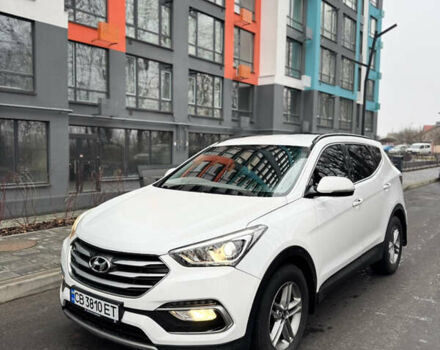 Белый Хендай Санта Фе, объемом двигателя 2.2 л и пробегом 280 тыс. км за 16000 $, фото 1 на Automoto.ua