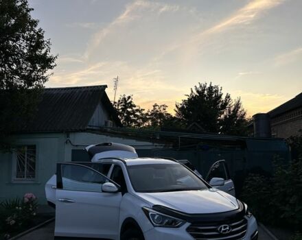 Белый Хендай Санта Фе, объемом двигателя 2.4 л и пробегом 920 тыс. км за 15500 $, фото 1 на Automoto.ua