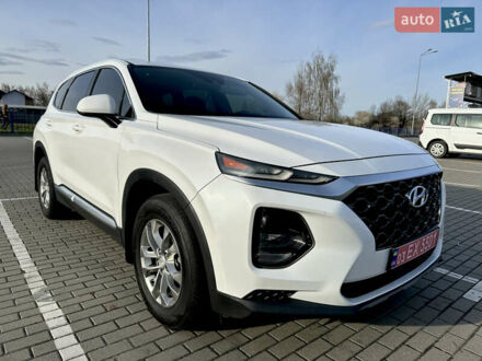 Хендай Санта Фе 2019 в Львове на Automoto.ua Белый Хендай Санта Фе, объемом двигателя 2.36 л и пробегом 84 тыс. км за 20800 $, фото 1 на Automoto.ua