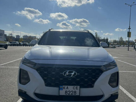 Хендай Санта Фе 2020 в Киеве на Automoto.ua Белый Хендай Санта Фе, объемом двигателя 2 л и пробегом 62 тыс. км за 25000 $, фото 1 на Automoto.ua