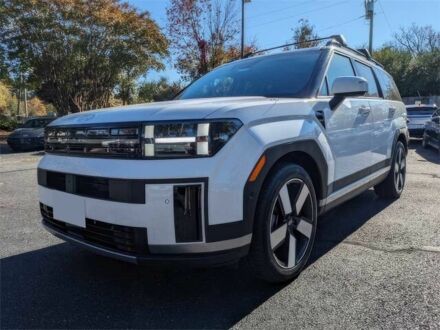 Хендай Санта Фе 2025 в Киеве на Automoto.ua Белый Хендай Санта Фе, объемом двигателя 2.5 л и пробегом 7 тыс. км за 17500 $, фото 1 на Automoto.ua
