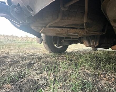 Бежевий Хендай Санта Фе, об'ємом двигуна 2 л та пробігом 385 тис. км за 4300 $, фото 8 на Automoto.ua