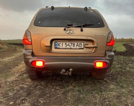 Бежевий Хендай Санта Фе, об'ємом двигуна 2 л та пробігом 385 тис. км за 4300 $, фото 5 на Automoto.ua