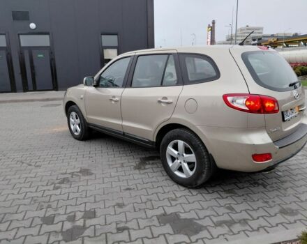 Бежевый Хендай Санта Фе, объемом двигателя 2.2 л и пробегом 204 тыс. км за 474 $, фото 5 на Automoto.ua