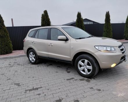 Бежевый Хендай Санта Фе, объемом двигателя 2.2 л и пробегом 204 тыс. км за 474 $, фото 4 на Automoto.ua