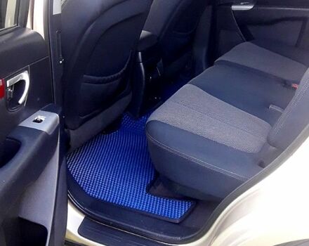 Бежевый Хендай Санта Фе, объемом двигателя 2.7 л и пробегом 279 тыс. км за 8500 $, фото 2 на Automoto.ua