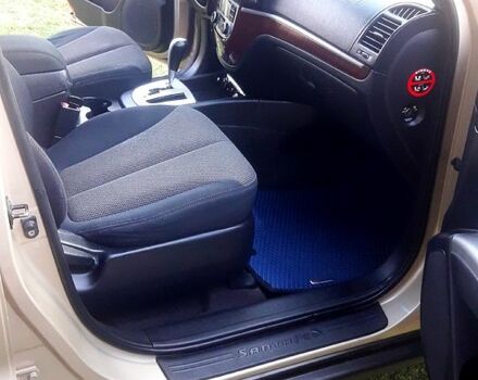 Бежевый Хендай Санта Фе, объемом двигателя 2.7 л и пробегом 279 тыс. км за 8500 $, фото 4 на Automoto.ua