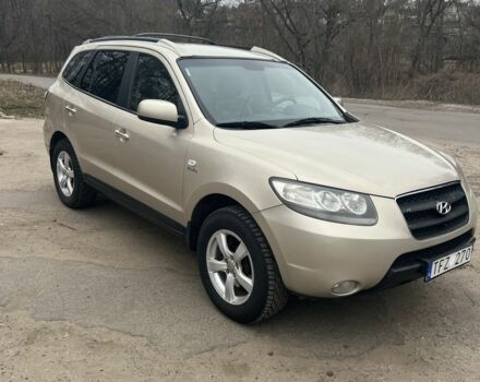 Бежевый Хендай Санта Фе, объемом двигателя 2.2 л и пробегом 300 тыс. км за 4500 $, фото 3 на Automoto.ua