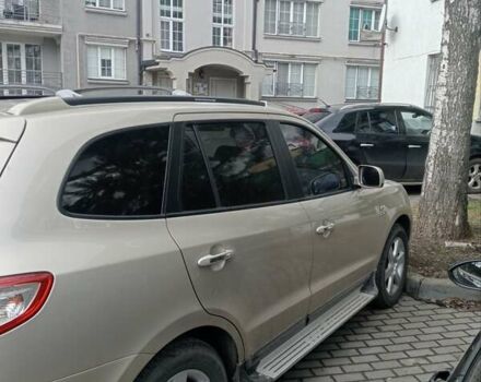 Бежевый Хендай Санта Фе, объемом двигателя 2.2 л и пробегом 377 тыс. км за 8100 $, фото 5 на Automoto.ua