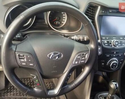 Бежевий Хендай Санта Фе, об'ємом двигуна 2 л та пробігом 175 тис. км за 17800 $, фото 32 на Automoto.ua