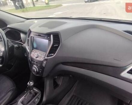 Бежевий Хендай Санта Фе, об'ємом двигуна 2 л та пробігом 175 тис. км за 17800 $, фото 38 на Automoto.ua