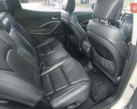 Бежевий Хендай Санта Фе, об'ємом двигуна 2 л та пробігом 175 тис. км за 17800 $, фото 24 на Automoto.ua