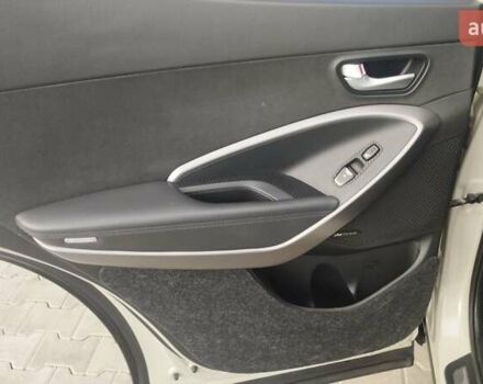 Бежевий Хендай Санта Фе, об'ємом двигуна 2 л та пробігом 175 тис. км за 17800 $, фото 29 на Automoto.ua