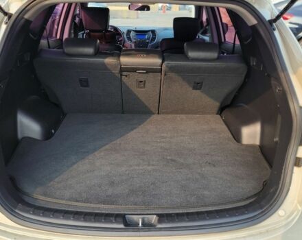 Бежевый Хендай Санта Фе, объемом двигателя 2 л и пробегом 184 тыс. км за 14500 $, фото 7 на Automoto.ua