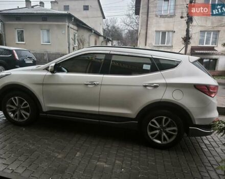 Бежевый Хендай Санта Фе, объемом двигателя 2.2 л и пробегом 211 тыс. км за 17500 $, фото 10 на Automoto.ua