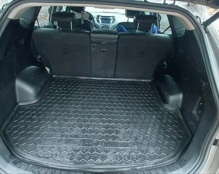 Бежевый Хендай Санта Фе, объемом двигателя 2.2 л и пробегом 203 тыс. км за 20500 $, фото 14 на Automoto.ua