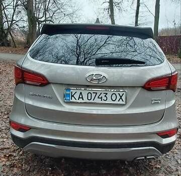 Бежевый Хендай Санта Фе, объемом двигателя 2.2 л и пробегом 203 тыс. км за 20500 $, фото 2 на Automoto.ua