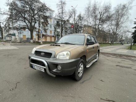 Бежевый Хендай Санта Фе, объемом двигателя 2 л и пробегом 340 тыс. км за 2500 $, фото 1 на Automoto.ua